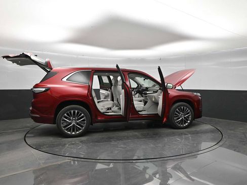 New 2026 Buick Enclave Avenir w/ Super Cruise Package AWD/4WD image 43