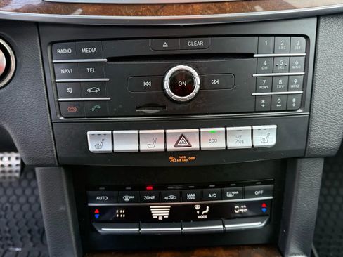 Used 2016 Mercedes-Benz E 350 4MATIC Wagon w/ Premium Package image 25