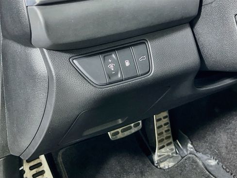 Used 2023 Genesis G70 2.0T w/ Sport Prestige Package AWD/4WD image 10