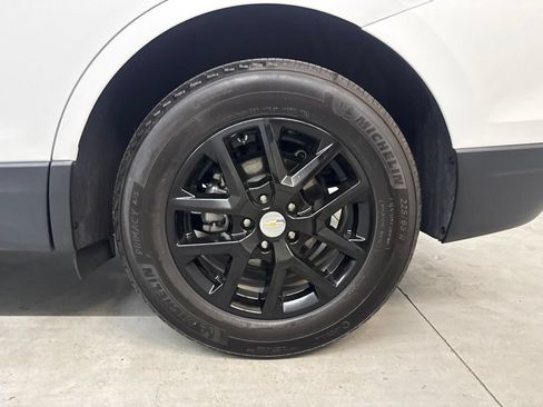 Used 2023 Chevrolet Equinox LT FWD image 25