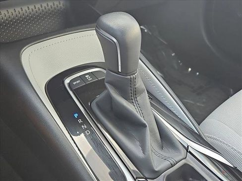 Used 2022 Toyota Corolla SE w/ Blackout Package (TMS) image 12