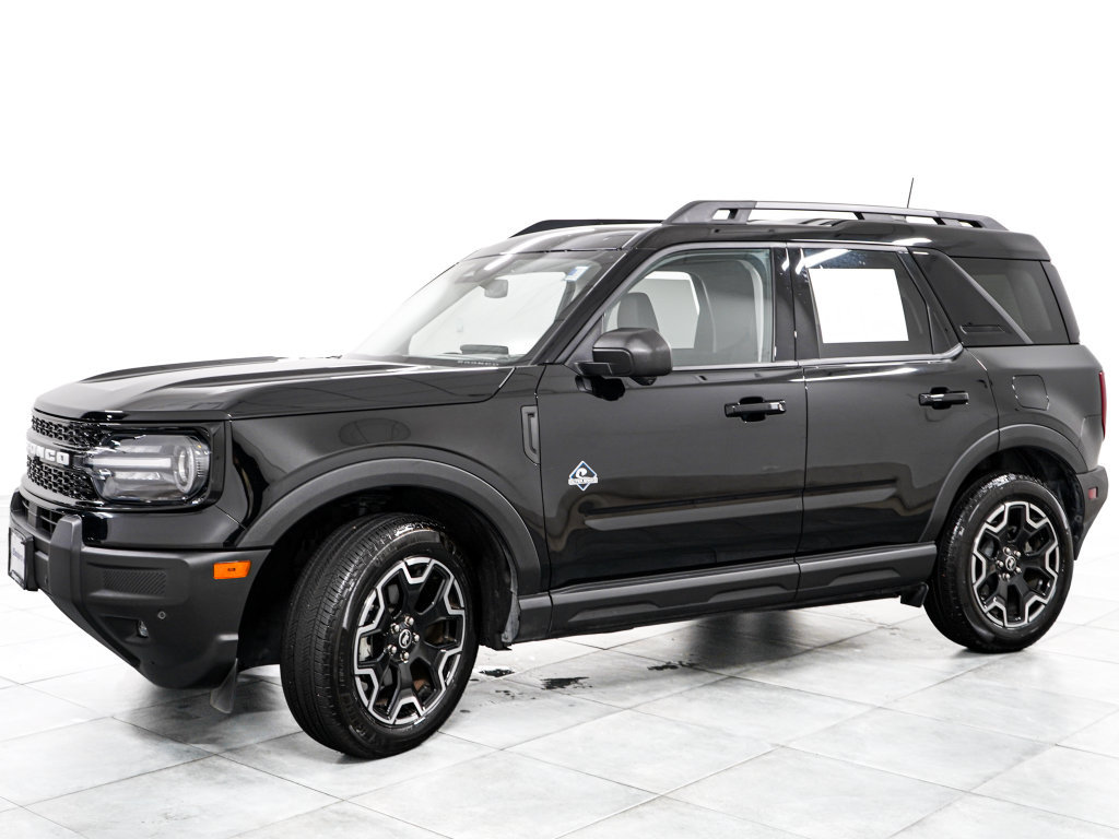 Certified 2025 Ford Bronco Sport Outer Banks w/ Outer Banks Tech Package+ AWD/4WD image 4