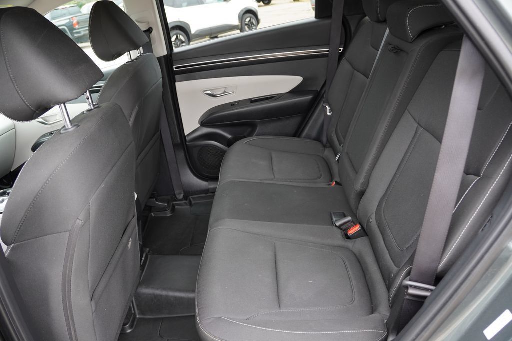 Used 2023 Hyundai Tucson Blue AWD/4WD image 17