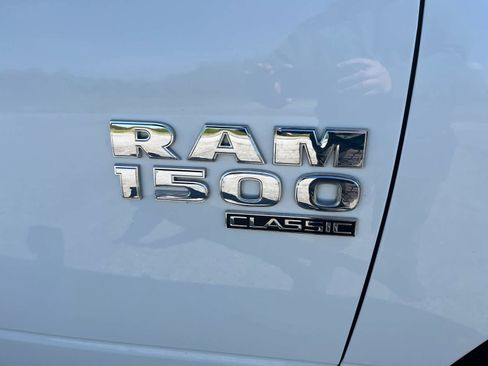 Used 2022 RAM 1500 Tradesman w/ Chrome Appearance Group AWD/4WD image 34