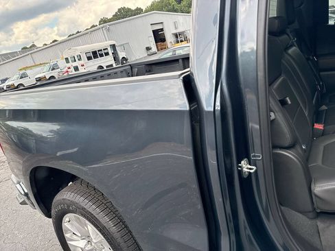 Used 2021 Chevrolet Silverado 1500 LTZ RWD image 30