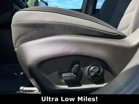 Used 2017 Jeep Renegade Altitude AWD/4WD image 15