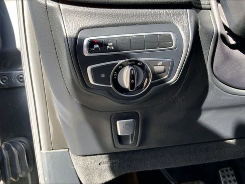 Used 2020 Mercedes-Benz G 550 image 30