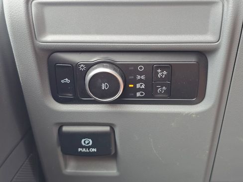 Used 2023 Ford F150 XLT RWD image 20