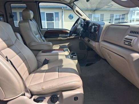Used 2005 Ford F350 XLT AWD/4WD image 20