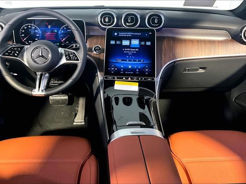 New 2026 Mercedes-Benz GLC 300 4MATIC image 7