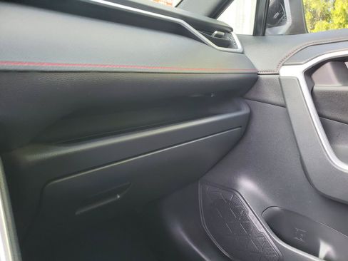 Used 2021 Toyota RAV4 XSE AWD/4WD image 33