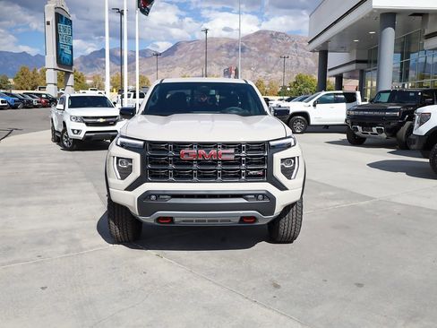 New 2026 GMC Canyon AT4 image 9
