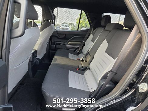 Used 2025 Toyota 4Runner TRD Off-Road AWD/4WD image 6
