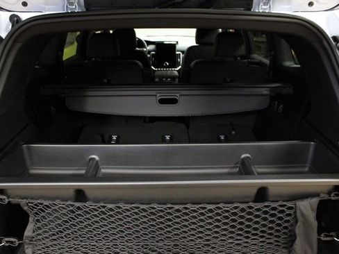 New 2026 GMC Acadia Elevation image 6