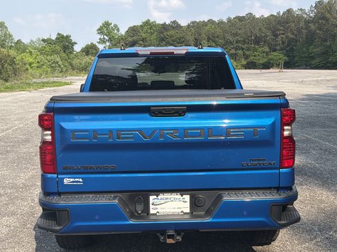 Used 2023 Chevrolet Silverado 1500 Custom RWD image 8