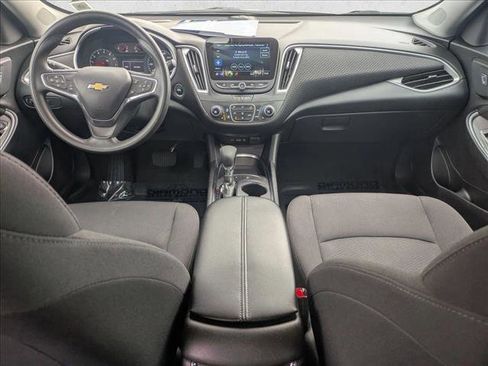 Used 2024 Chevrolet Malibu LT image 20