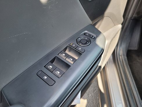 Used 2025 Kia K4 LXS image 26
