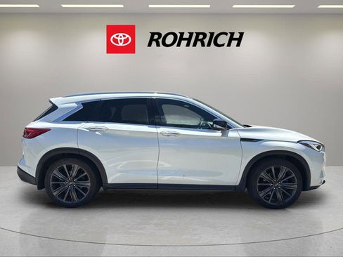 Used 2020 INFINITI QX50 Essential w/ Edition 30 Package AWD/4WD image 5