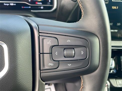 Used 2024 GMC Sierra 2500 AT4 w/ Technology Package image 18