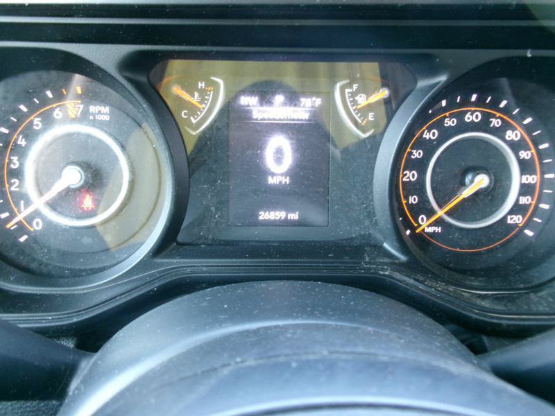 Used 2025 Jeep Gladiator Sport AWD/4WD image 14