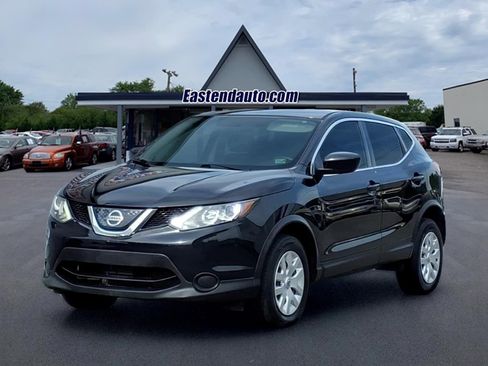 Used 2018 Nissan Rogue Sport S AWD/4WD image 1