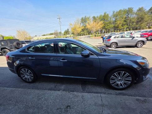 Used 2014 Kia Cadenza Premium image 4