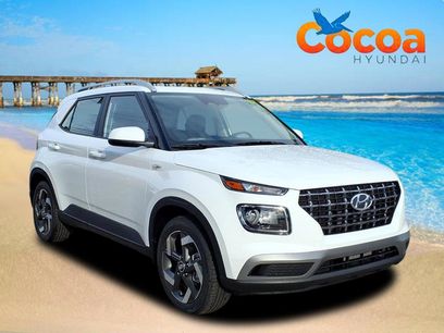New 2025 Hyundai Venue SEL