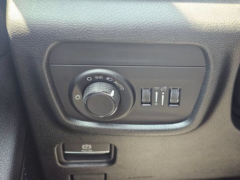 New 2026 Jeep Grand Cherokee Laredo RWD image 16