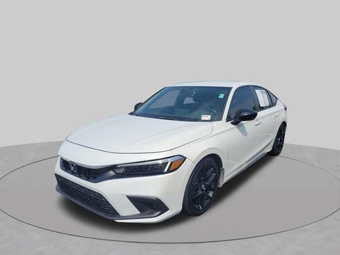 Used 2023 Honda Civic Sport image 11