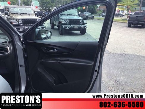 Used 2024 Chevrolet Equinox LT AWD/4WD image 25