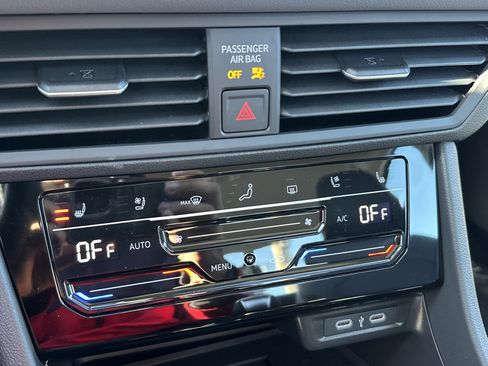 New 2026 Volkswagen Jetta SEL image 22