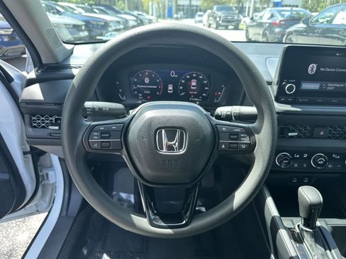 Used 2024 Honda Accord EX image 18