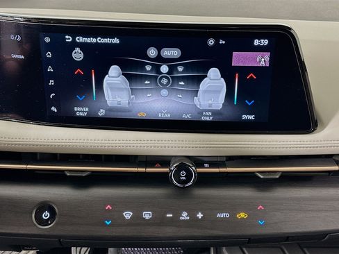 Used 2023 Nissan Ariya AWD image 24