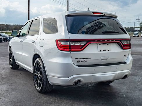 Used 2019 Dodge Durango R/T w/ Technology Group AWD/4WD image 3