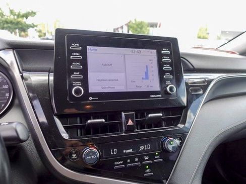 Certified 2023 Toyota Camry SE FWD image 17