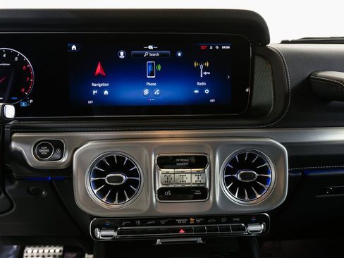 Used 2025 Mercedes-Benz G 550 w/ Manufactur Interior Package image 18