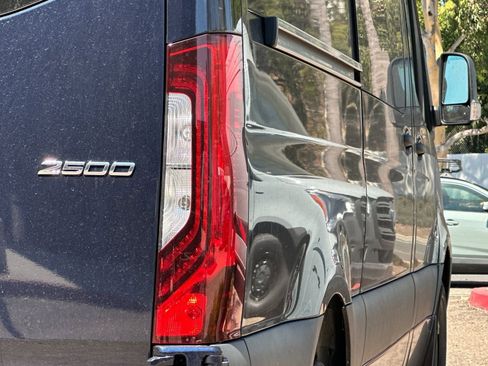 Used 2024 Mercedes-Benz Sprinter 144 Cargo image 30