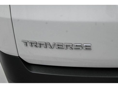 Used 2019 Chevrolet Traverse LS AWD/4WD image 53
