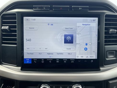 Used 2023 Ford F150 Lightning XLT image 18