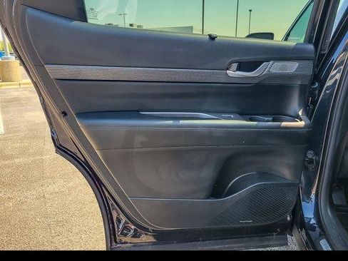 Used 2024 Hyundai Palisade Limited AWD/4WD image 29