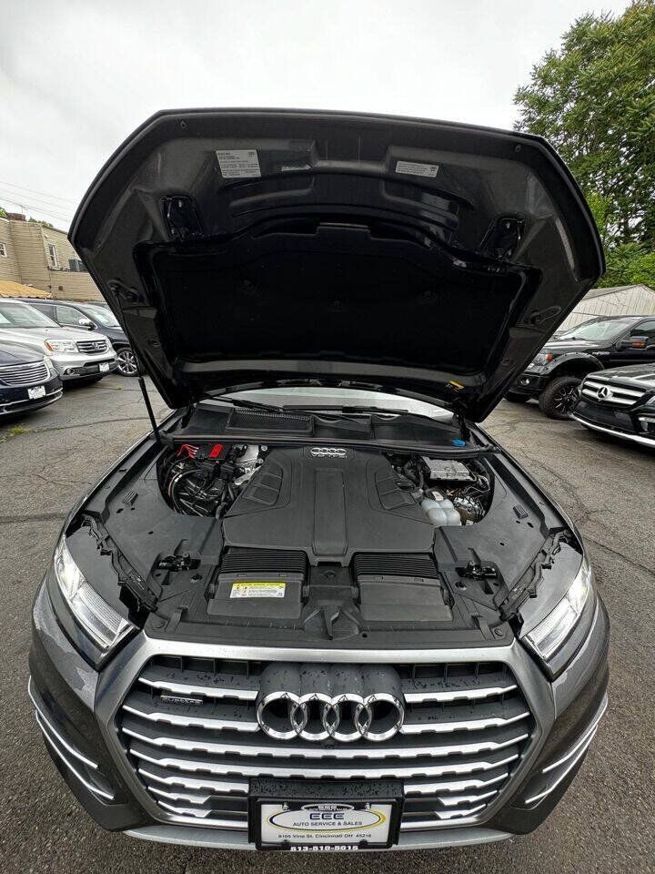Used 2018 Audi Q7 3.0T Premium Plus w/ Premium Plus Package AWD/4WD image 35