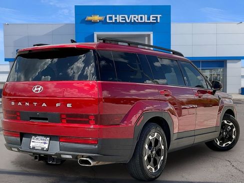 Used 2024 Hyundai Santa Fe SEL image 2