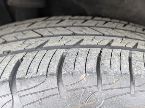 Used 2017 Honda CR-V LX image 24