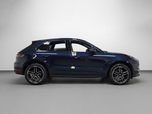 Certified 2019 Porsche Macan AWD/4WD image 13