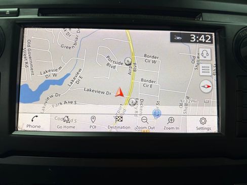 Used 2019 Nissan Titan PRO-4X w/ Pro-4x Convenience Package image 26