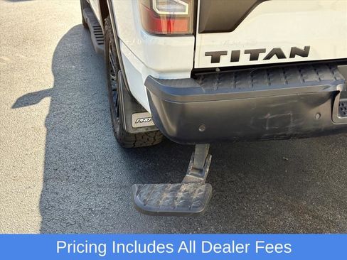 Used 2021 Nissan Titan PRO-4X w/ Pro-4x Convenience Package AWD/4WD image 26