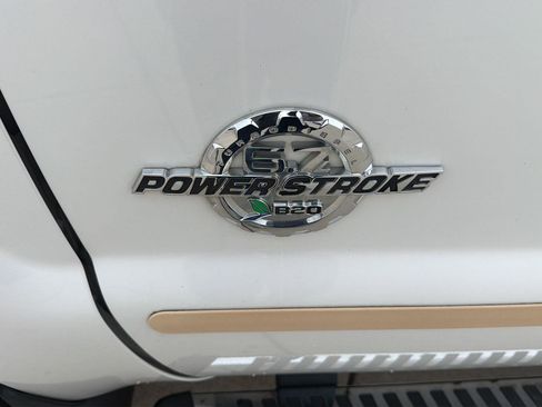 Used 2016 Ford F350 Lariat w/ Lariat Ultimate Package image 10