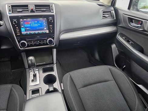 Used 2019 Subaru Outback 2.5i Premium w/ Popular Package #2 AWD/4WD image 20