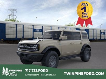 New 2025 Ford Bronco Outer Banks w/ Sasquatch Package