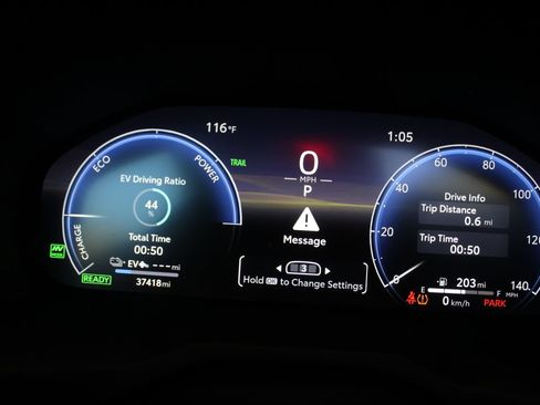 Used 2025 Toyota RAV4 XSE AWD/4WD image 23